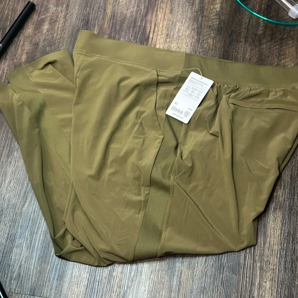 Athleta Olive Green Pants - Picture 1 of 5